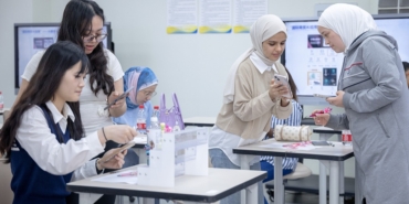 Çin Kadınların Dijital Becerilerini Geliştirerek Cinsiyet Eşitliğini Güçlendiriyor